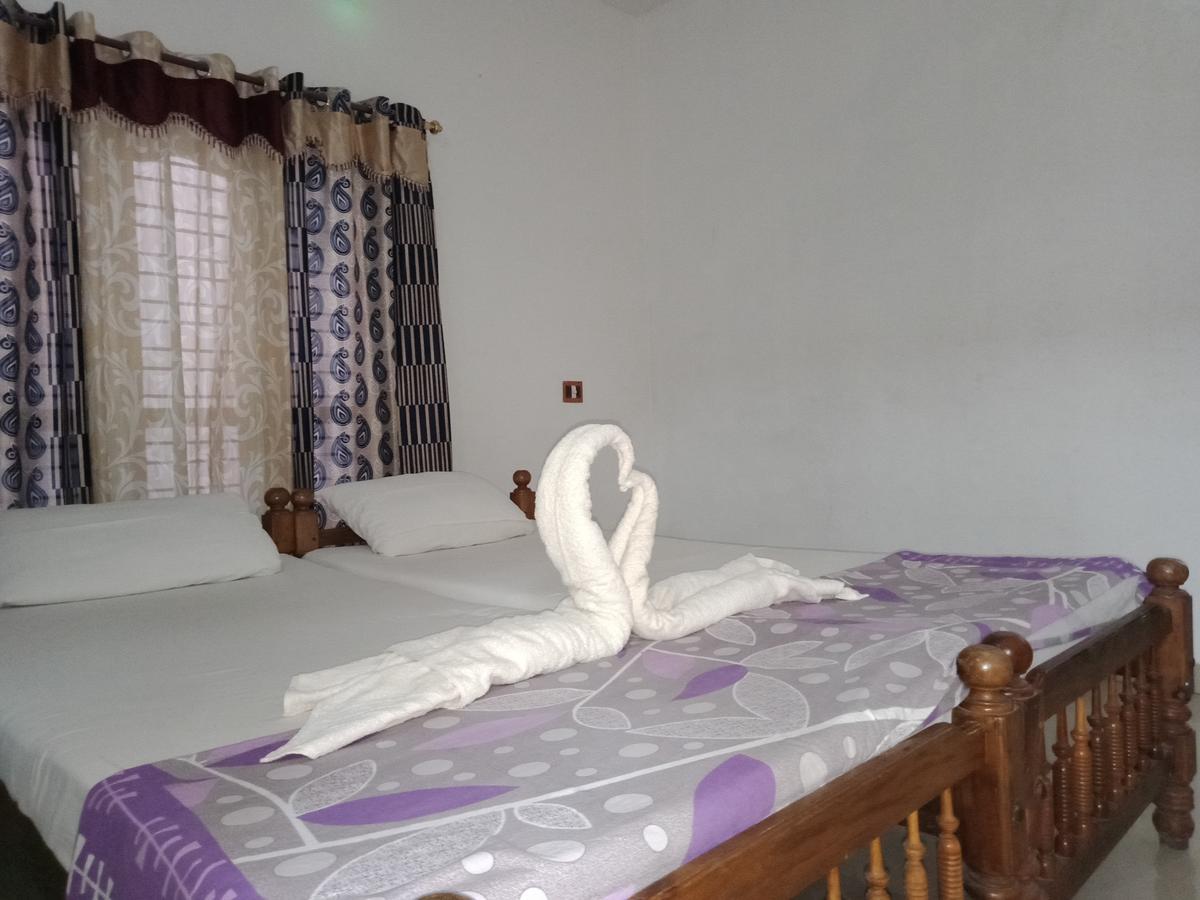Mango Palace Hotel Varkala Buitenkant foto