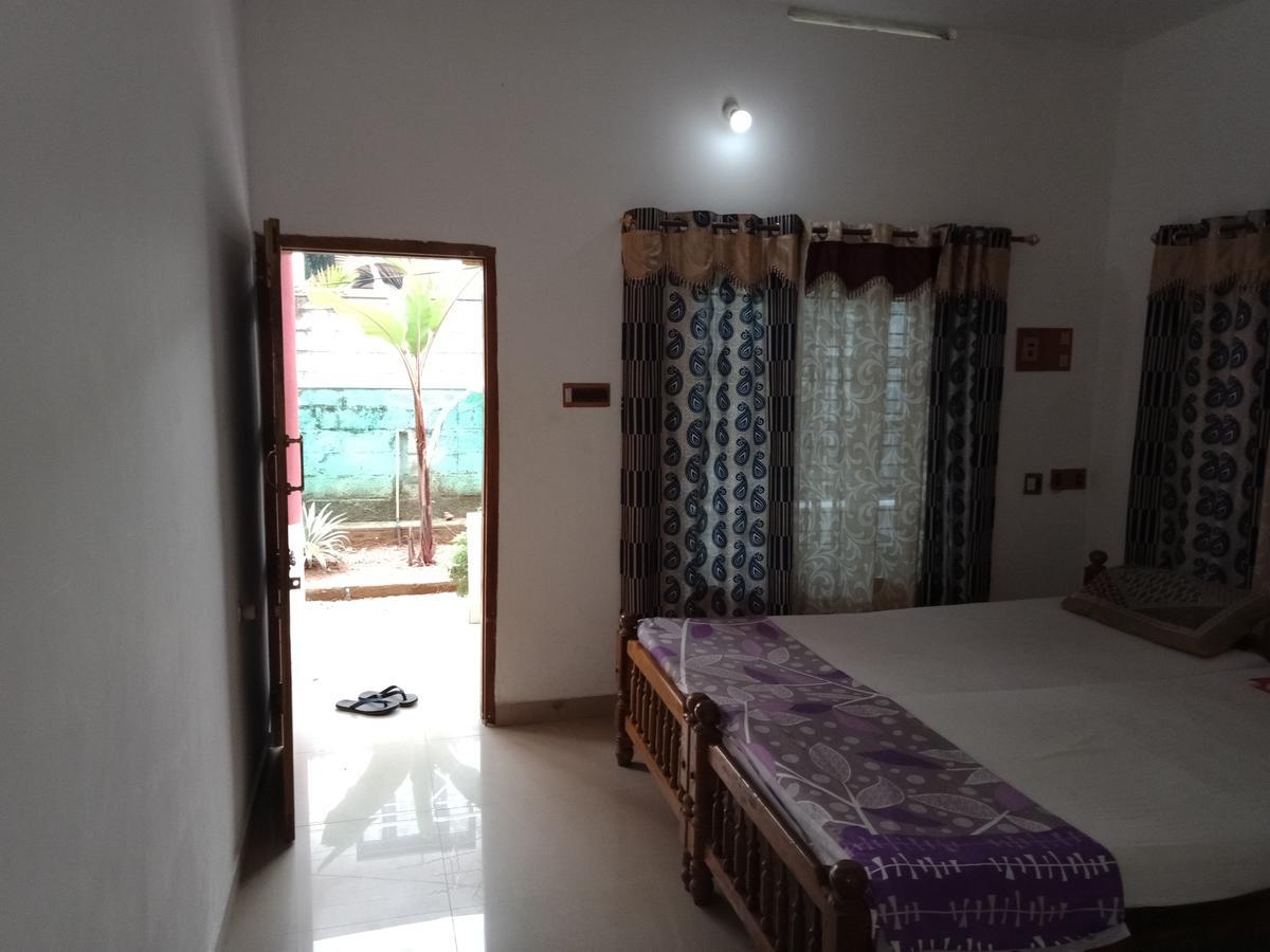 Mango Palace Hotel Varkala Buitenkant foto